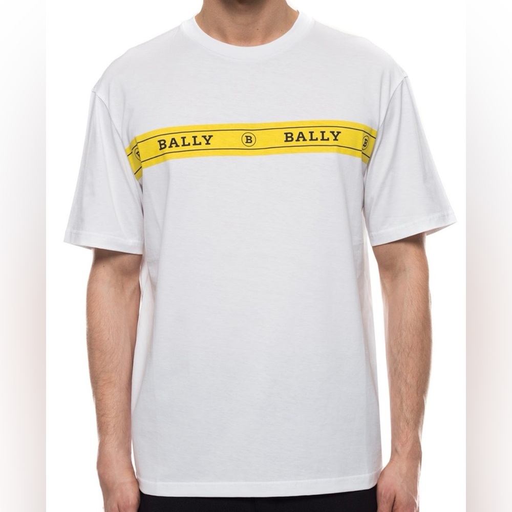 Dak Prescott Owned Bally Men's T-Shirt.
White/Yellow- Fits like Men’s L